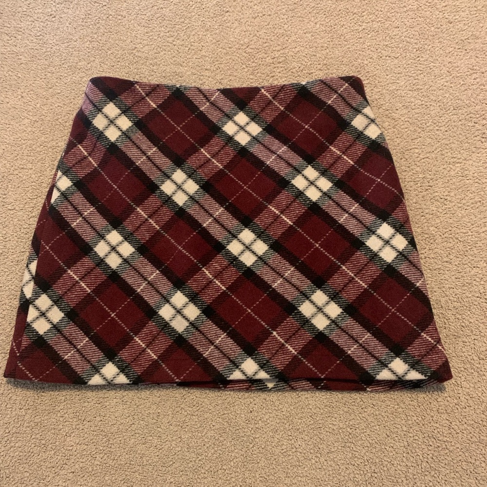 Red plaid mini skirt.